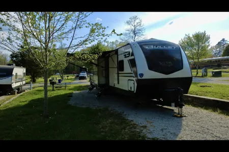 Keystone 330BKQ Travel Trailer