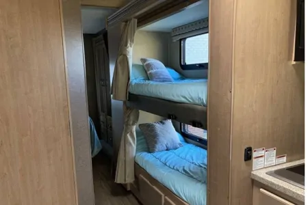 Paul's Thor Motor Coach 31E Class C