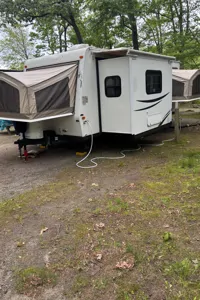 Ken's Flagstaff Shamrock 23ss Hybrid