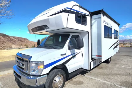 2023 Forest River Forester 29Ft