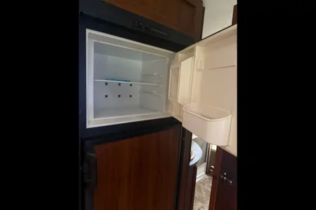 Laura's cozy Keystone Cougar Travel Trailer