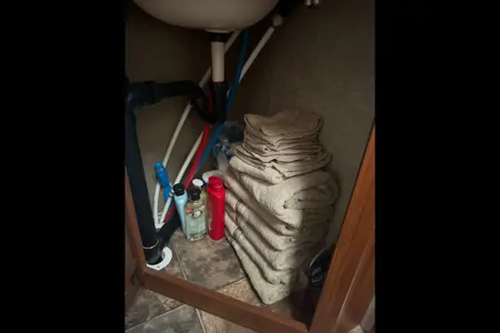 Laura's cozy Keystone Cougar Travel Trailer
