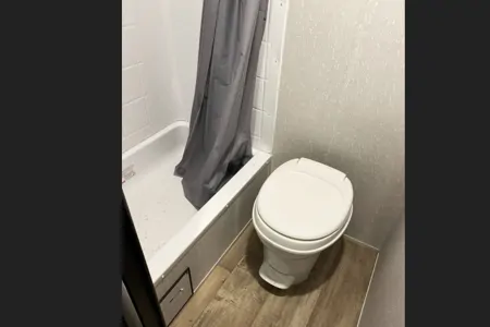 2022 Forest river Cherokee Wolf Pup 16BHS Black Label