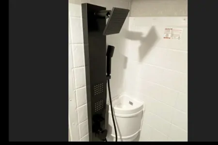 2022 Forest river Cherokee Wolf Pup 16BHS Black Label