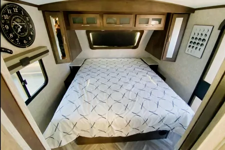 Brent's Dutchmen 3230BHS Travel Trailer