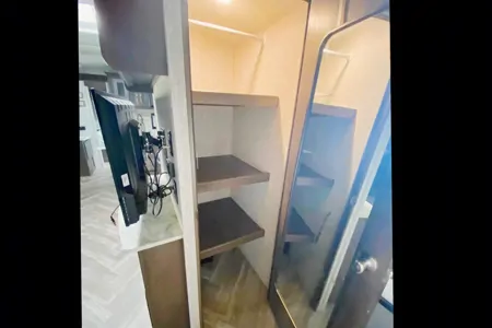 Brent's Dutchmen 3230BHS Travel Trailer