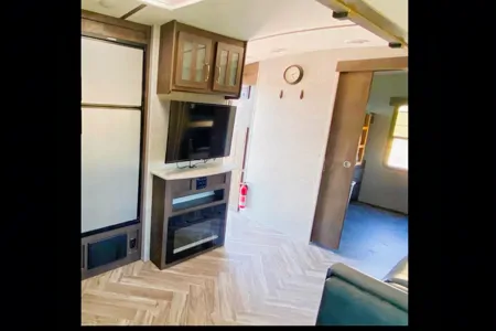 Brent's Dutchmen 3230BHS Travel Trailer