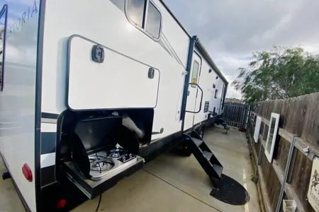 Brent's Dutchmen 3230BHS Travel Trailer