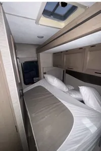 Mohammed's Thor Motor Coach Four winds Class C