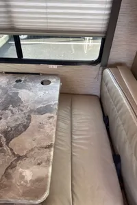 Mohammed's Thor Motor Coach Four winds Class C