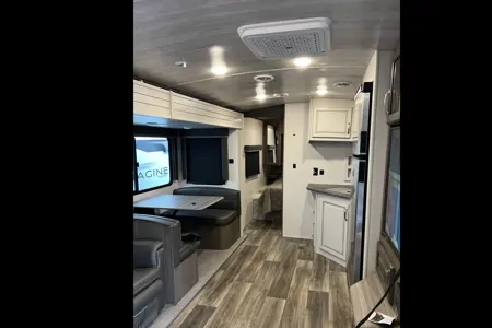 vernon's Keystone Cougar 26RBS Travel Trailer