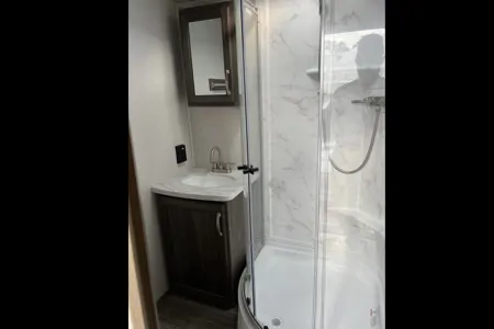 vernon's Keystone Cougar 26RBS Travel Trailer