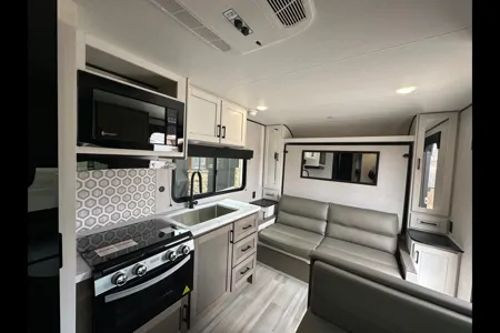 Lisa's Highland Ridge RV Open Range Travel Trailer 20MB