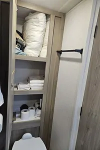 Bear Hug Retreat - Your comfy home away from home!