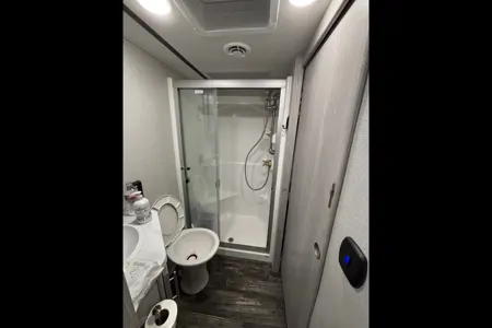 Omar's Keystone 419 gooseneck