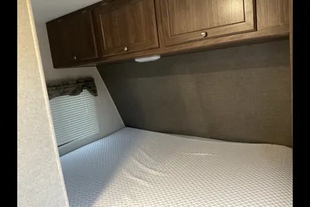 Barry's Heartland Pioneer RD 190 Travel Trailer