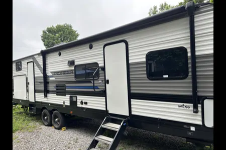 Corey's Family Fun Pioneer DS320 Travel Trailer