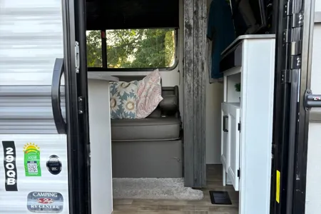 Rebecca's Keystone 2022 Travel Trailer