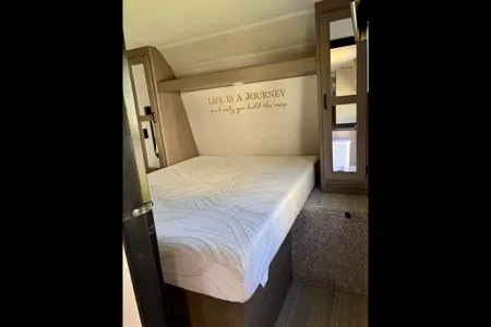2021 Keystone Hideout 262BH Travel Trailer