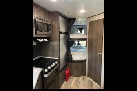 Eddie’s Jayco Travel trailer Travel Trailer