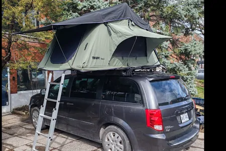 Dédéneige, notre dodge caravan aménagée ! Partez a l'aventure !