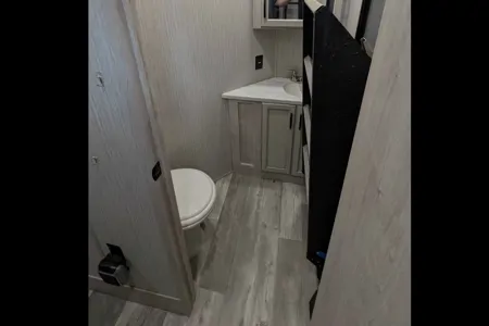 Central Valley FR Sierra Fifth Wheel