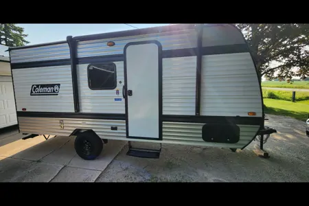 Robert's Coleman 17B Travel Trailer