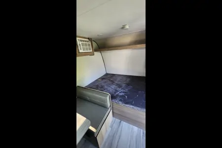 Robert's Coleman 17B Travel Trailer