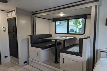 Coachmen Apex Nano 194BHS Travel Trailer