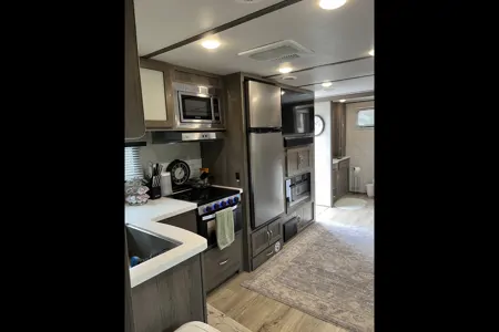 Dave's Gulf Stream Envision Travel Trailer