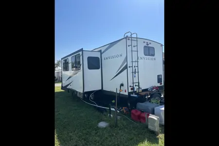 Dave's Gulf Stream Envision Travel Trailer