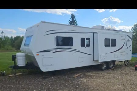Anthony's Northwood Manufacturing Arctic Fox Travel Trailer