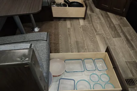 RV of Adventures