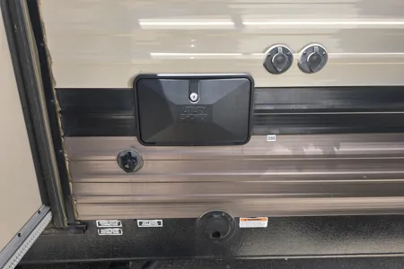 Charlie's Forest River Wildwood x lite Travel Trailer