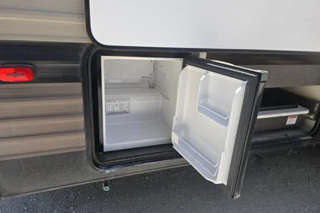 Charlie's Forest River Wildwood x lite Travel Trailer