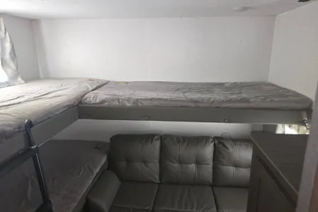 Charlie's Forest River Wildwood x lite Travel Trailer