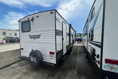 2022 Forest River Wildwood 263 BHXL Travel Trailer