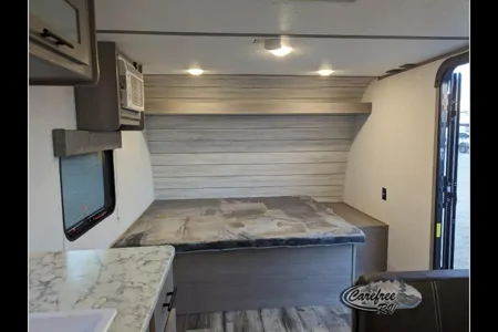 Carefree's Dutchmen Aspen Trail Mini 17RB Travel Trailer
