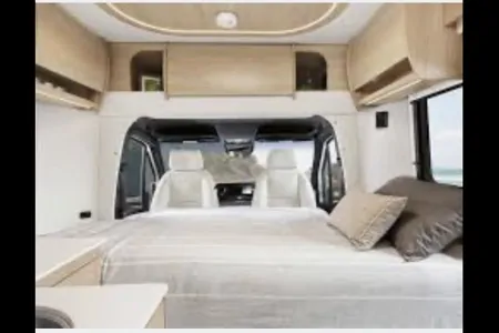 SLEEP 4 -Brand new Leisure Travel Unity Class B+  2023
