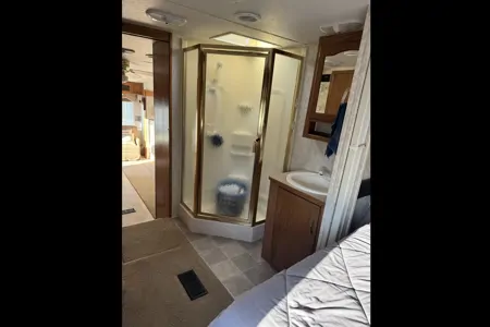 Cougar Fifth Wheel Fun