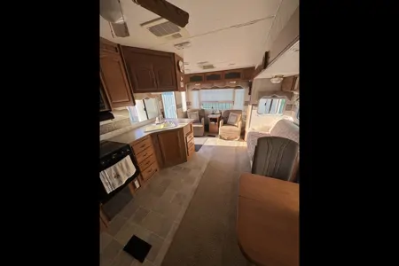 Cougar Fifth Wheel Fun