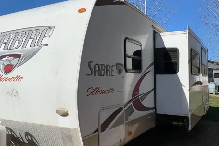 Bruce's Palomino 310bhok Travel Trailer
