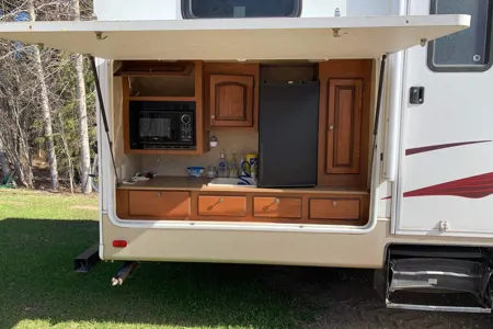 Bruce's Palomino 310bhok Travel Trailer