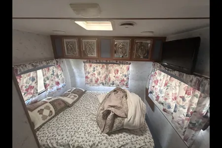 Yasir's Jayco Eagle Travel Trailer