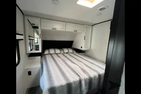 ToJo's Jayco 27 bunkhouse Travel Trailer