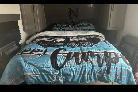 Nareman & Simon’s Keystone Hideout Travel Trailer