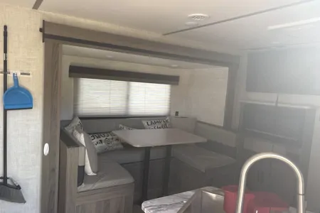 Gary's Gulf Stream 24RLS Travel Trailer