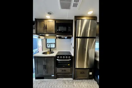 2023 Coachmen Prism Like New