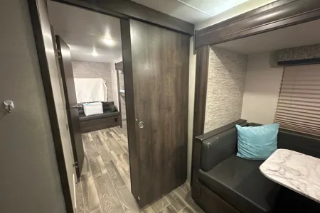 Abby’s 33ft 2020 Travel Trailer * Delivery Only*