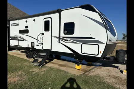 Isna's KZ C241RLK Travel Trailer